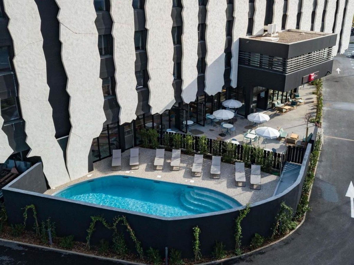 Ibis Lunel Petite Camargue - Bonjour Fun