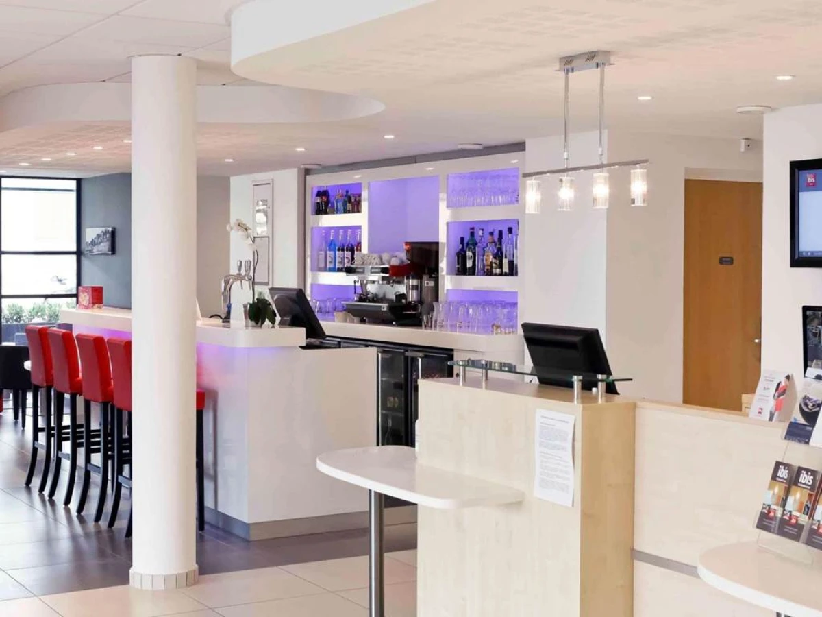 ibis Lyon Est Chaponnay - Bonjour Fun