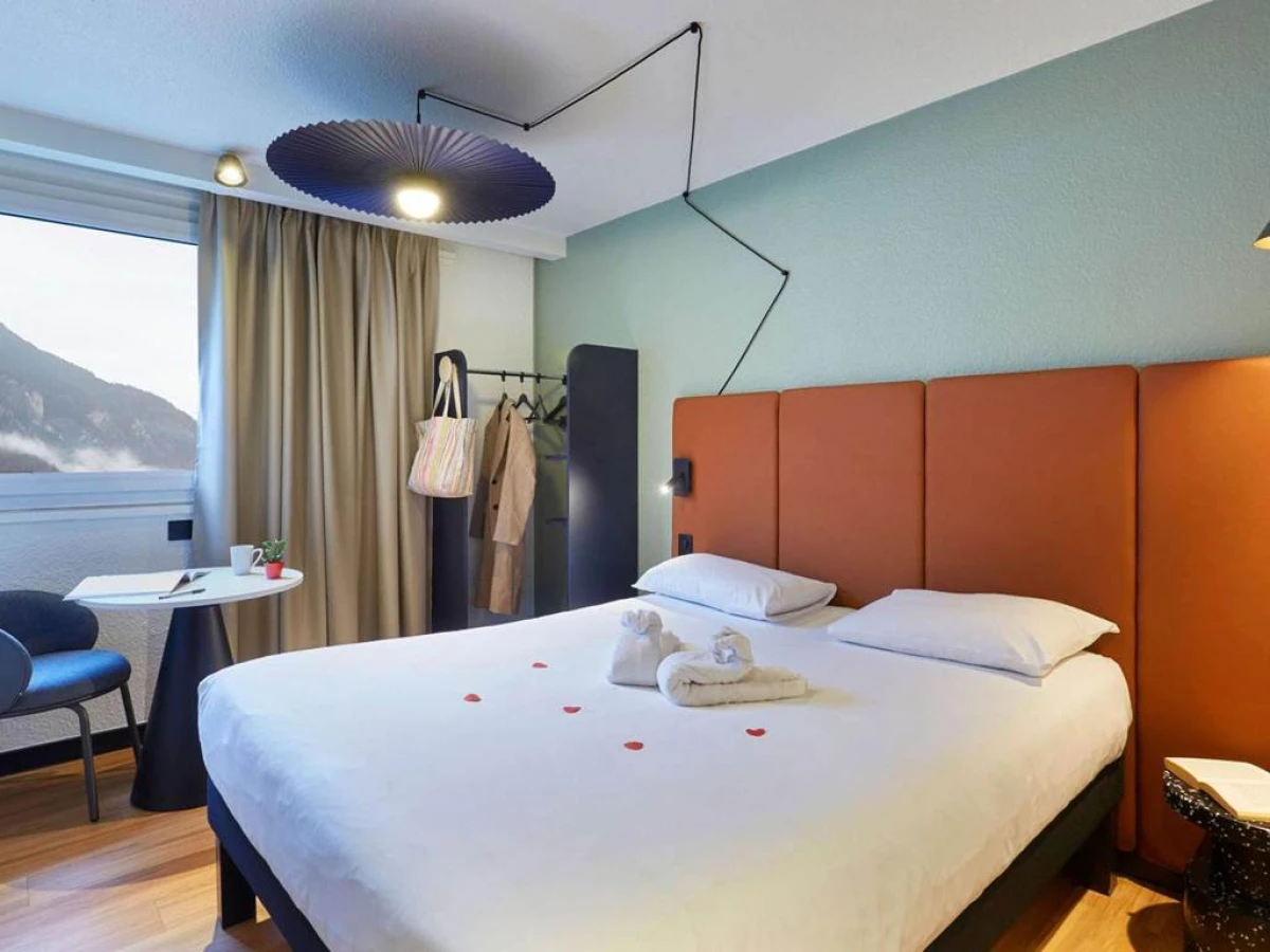 Ibis Sallanches Porte du MontBlanc - Bonjour Fun