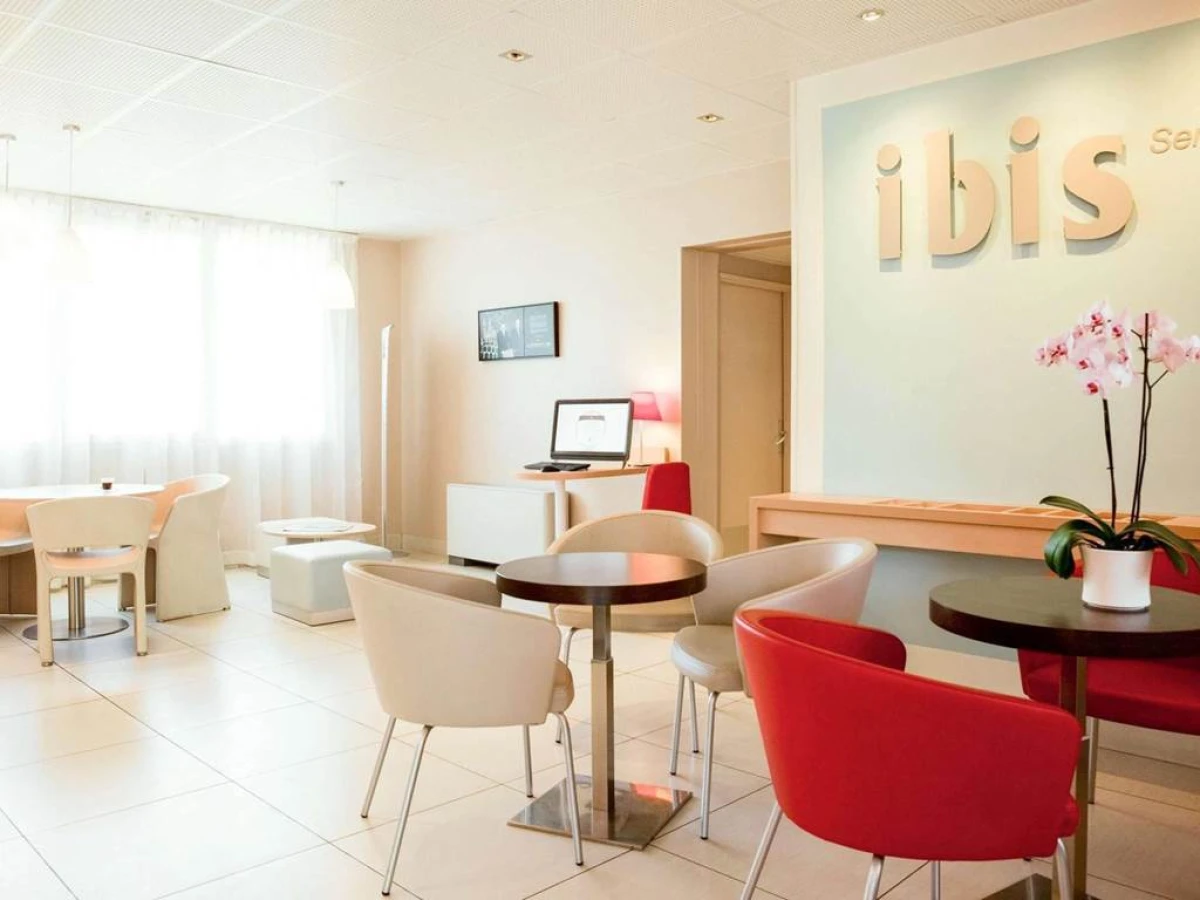 ibis Senlis - Bonjour Fun