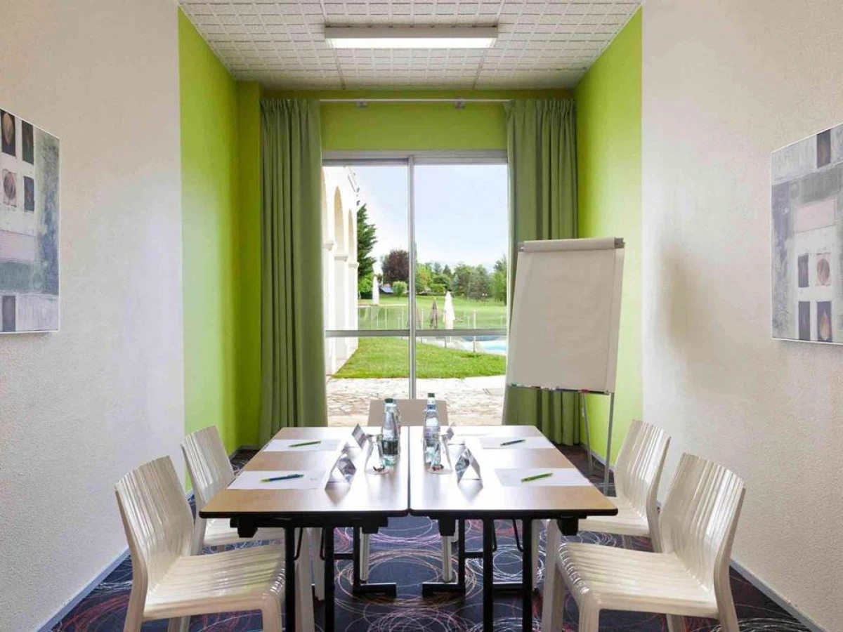 ibis Styles Aix les Bains Domaine de Marlioz - Bonjour Fun