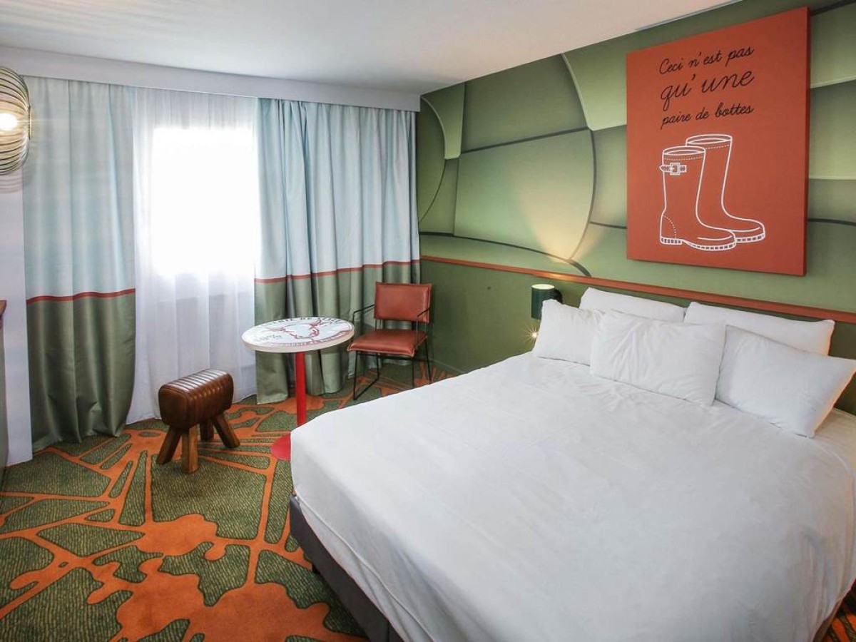 Ibis Styles Lisieux Normandie - Bonjour Fun