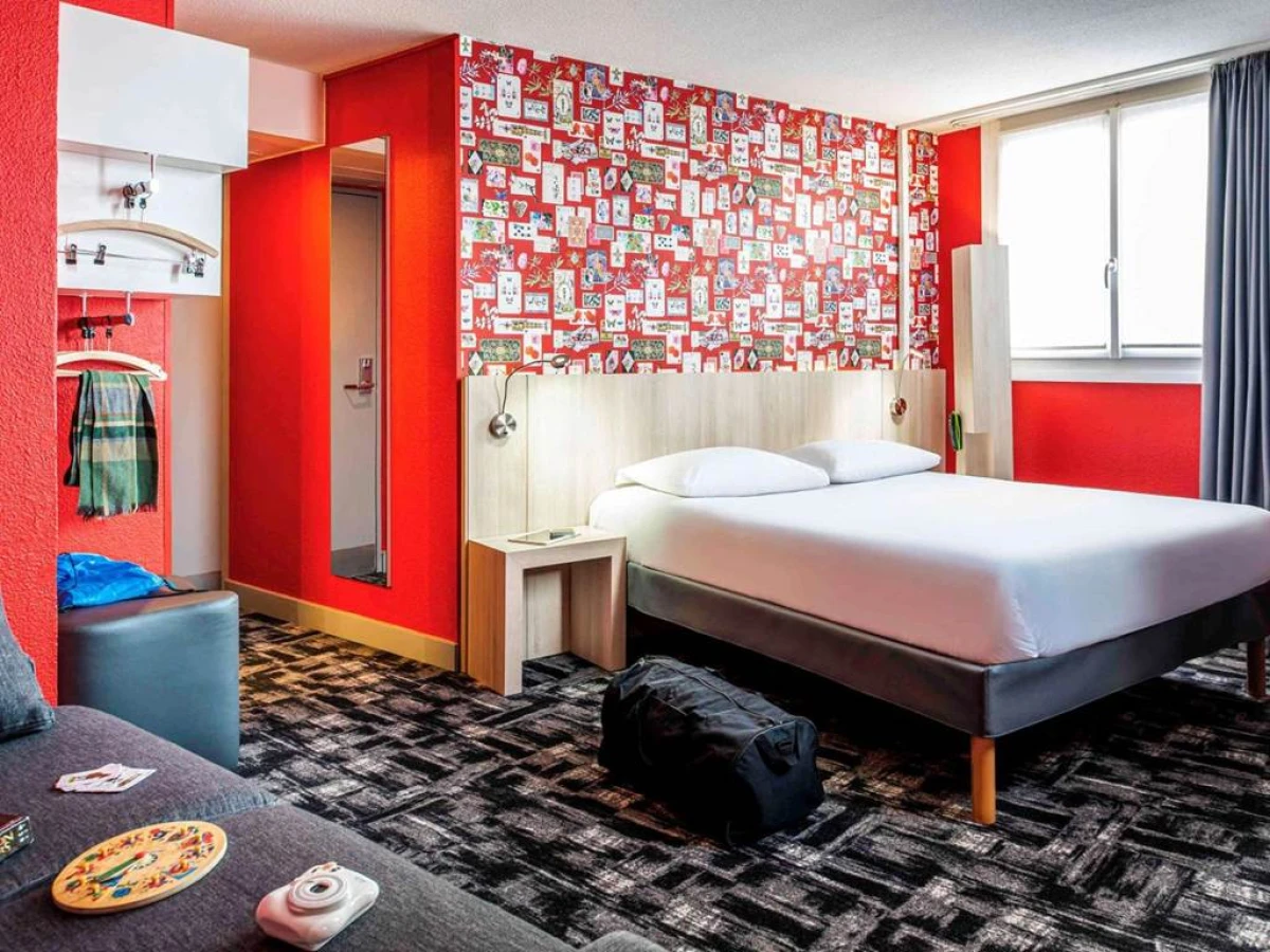 Ibis Styles Reims Centre - Bonjour Fun