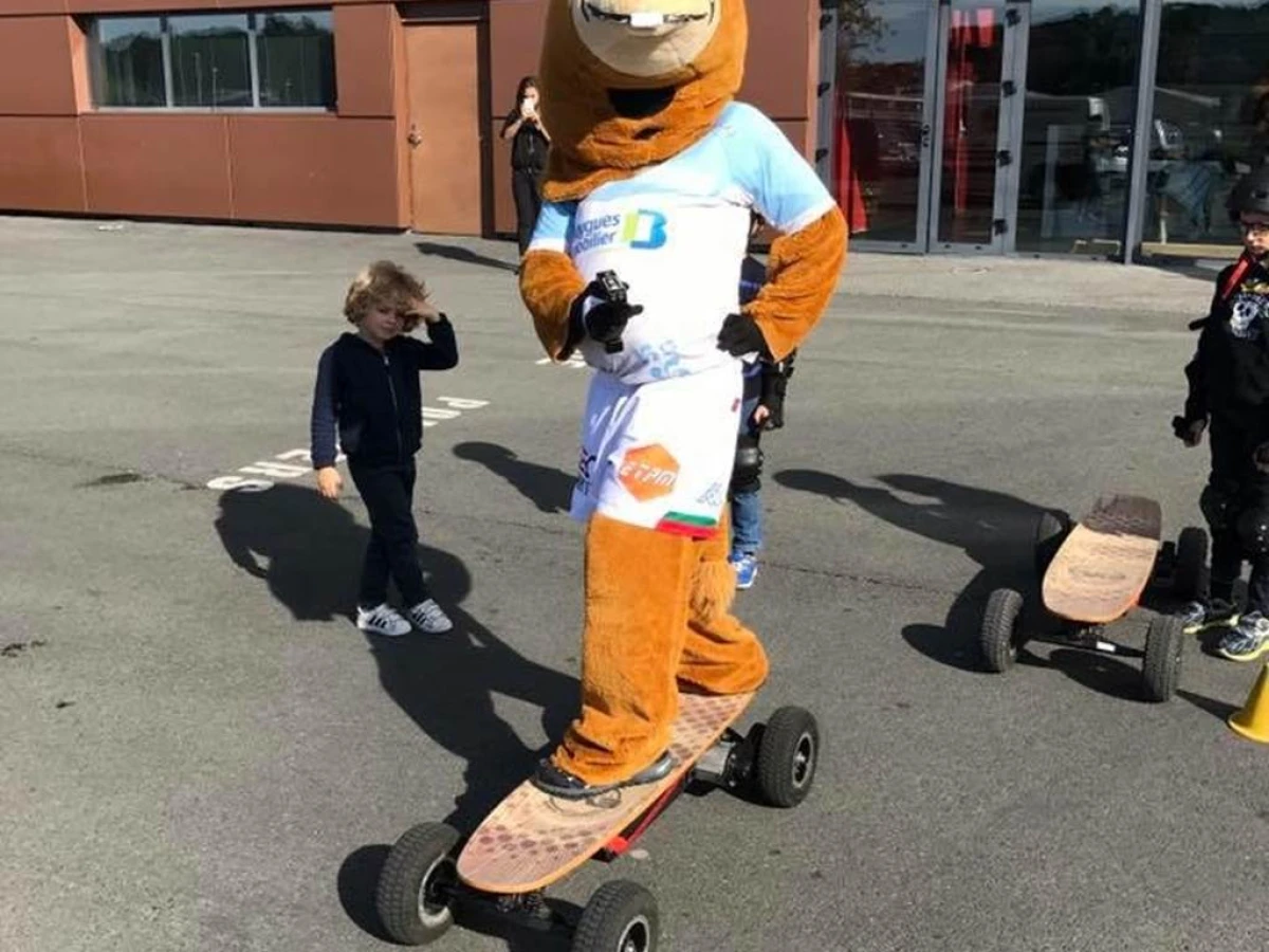 Initiation skate électrique  Printemps des Landes - Bonjour Fun