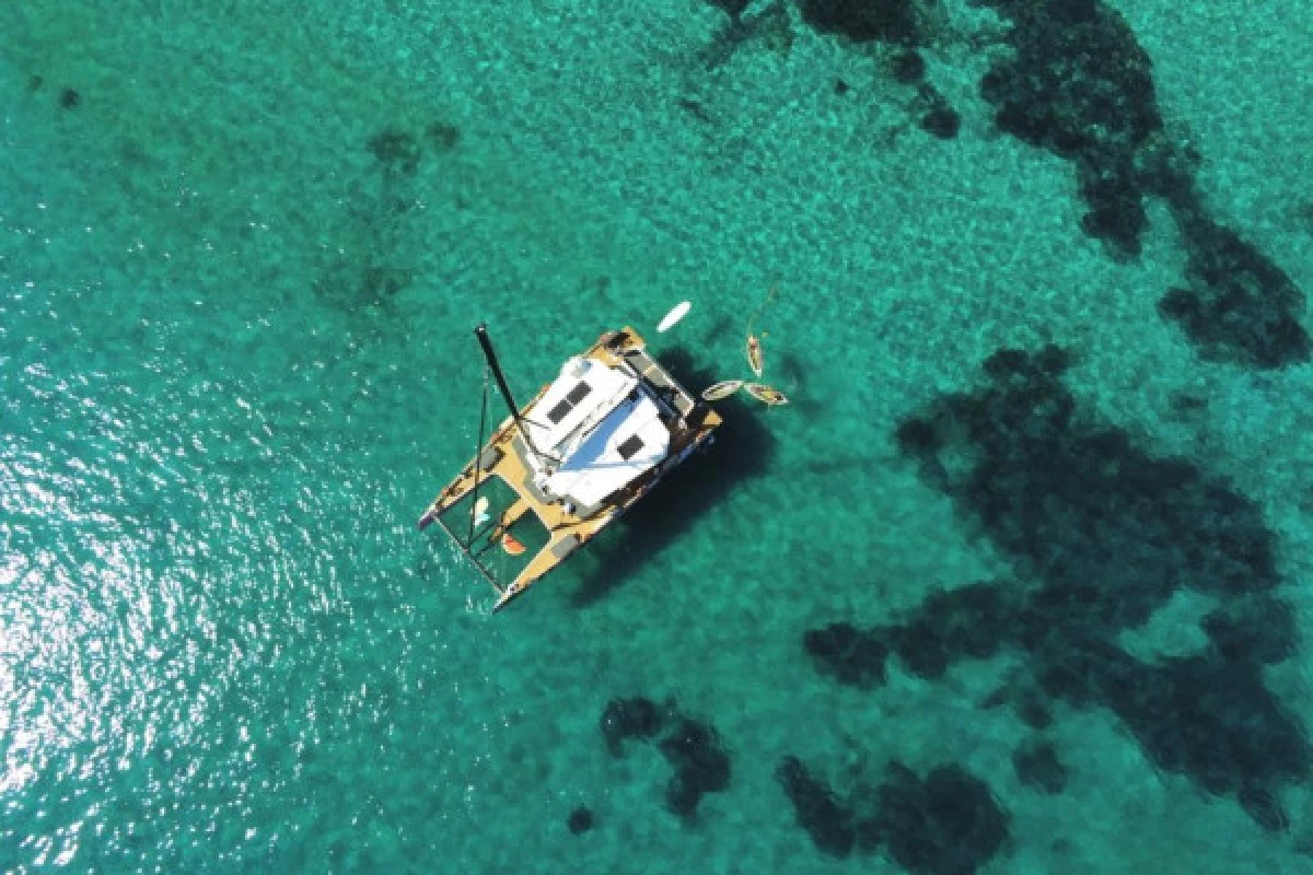 Journée en catamaran à Cap Taillat Départ Cogolin - Bonjour Fun