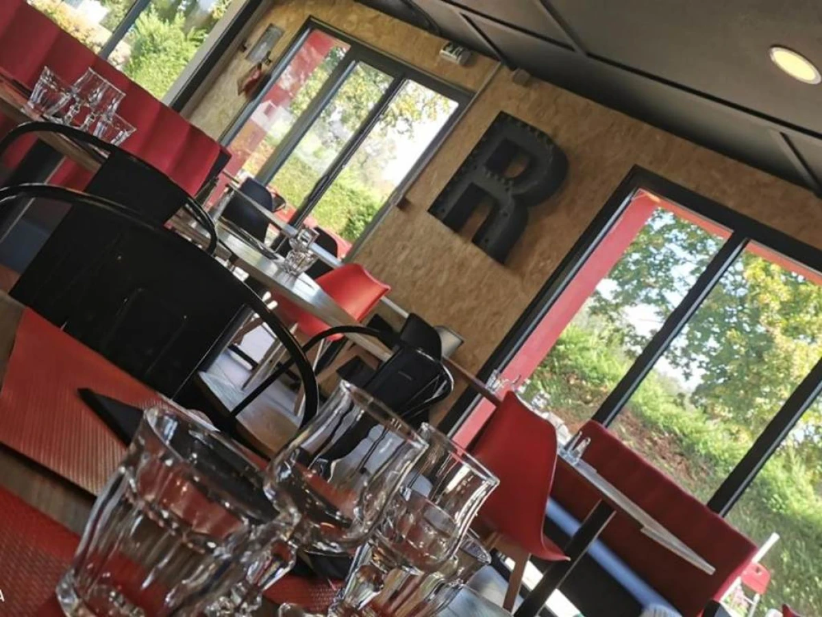 Kyriad Lille - Roncq - Bonjour Fun