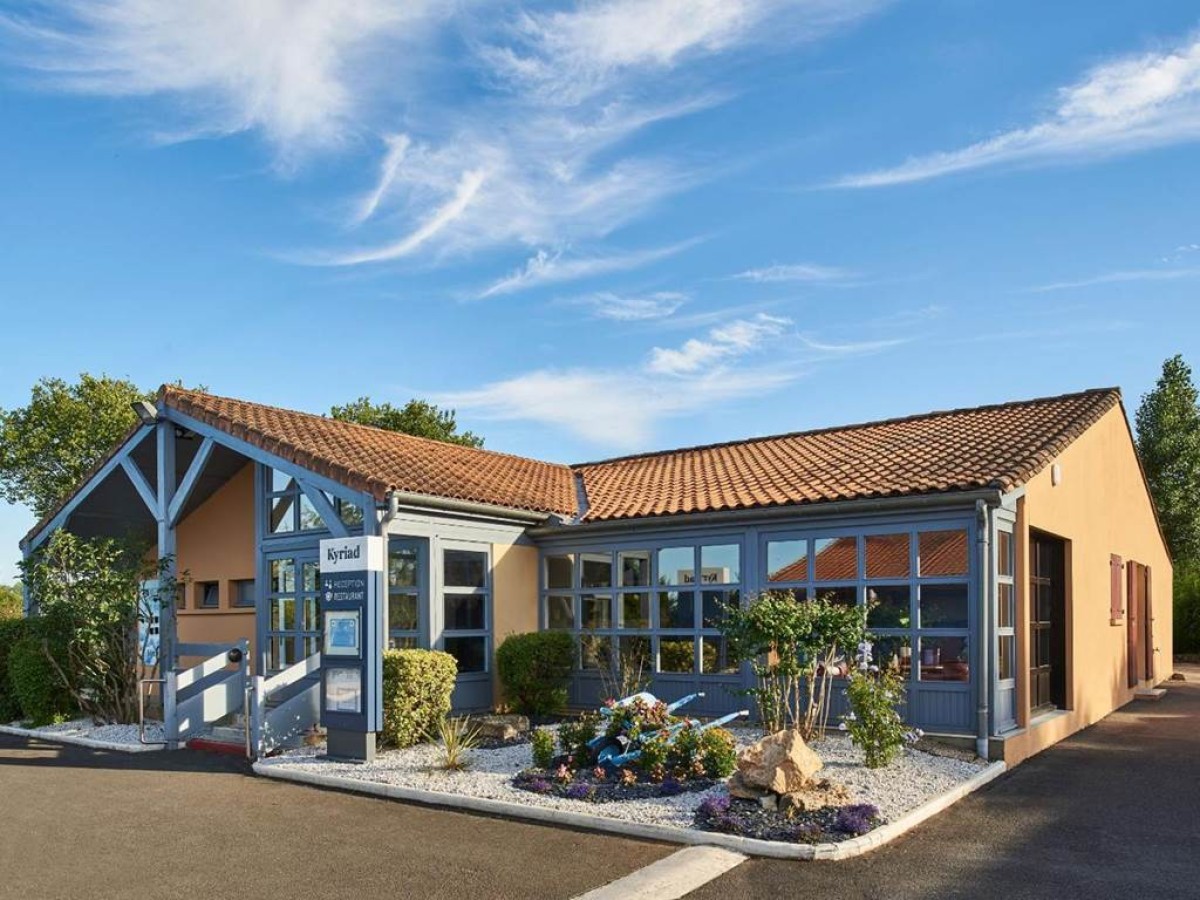 Kyriad Niort - La Crèche - Bonjour Fun