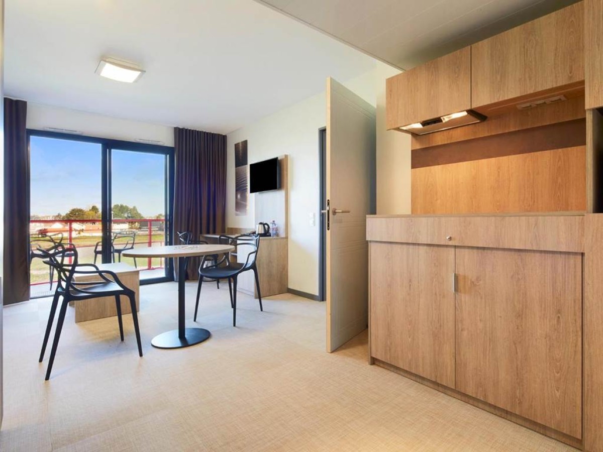 Kyriad Prestige Residence & Spa Cabourg-Dives-sur- - Bonjour Fun