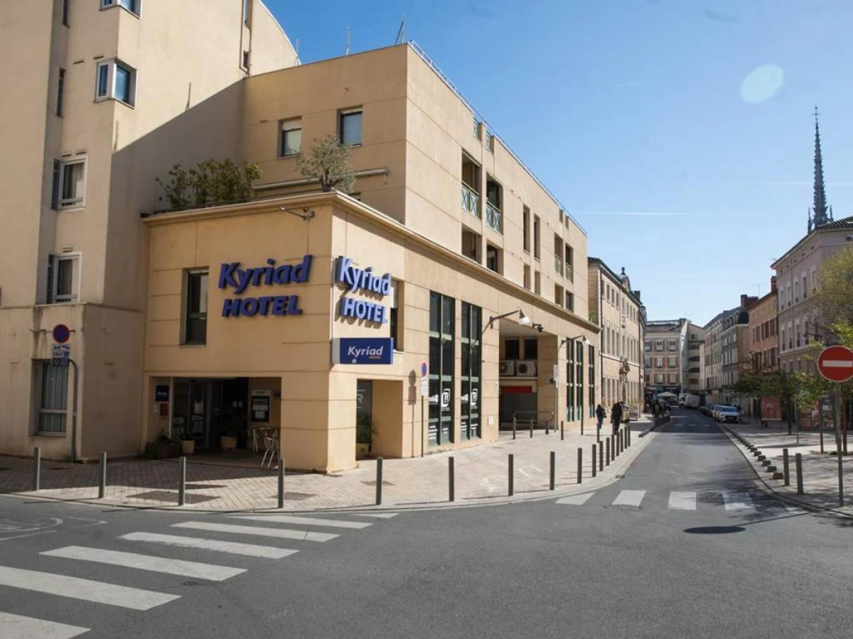 Kyriad Villefranche Sur Saone - Bonjour Fun