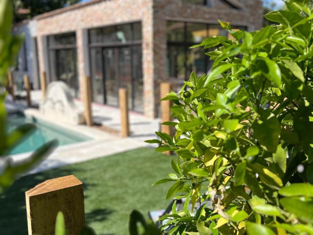 L'Intemporel - Bonjour Fun