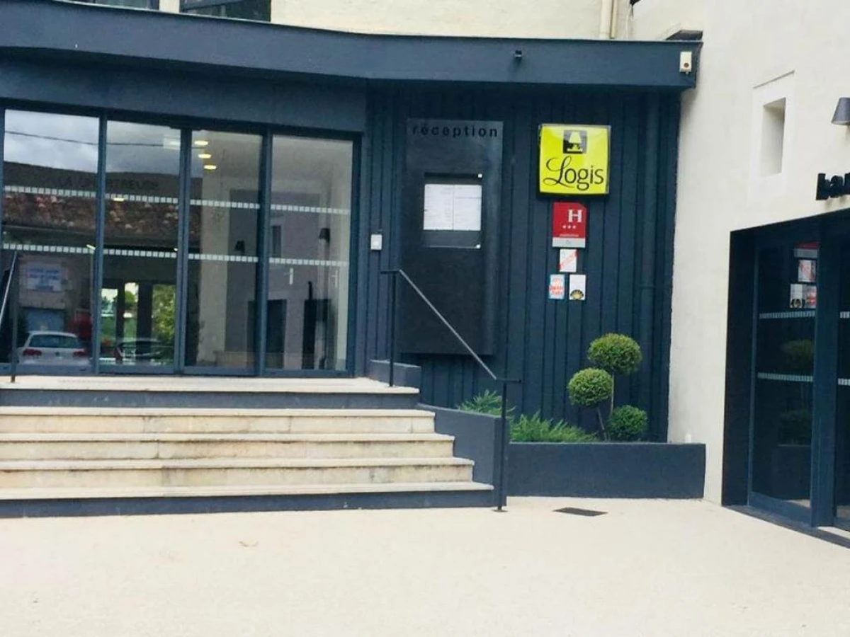 La Chartreuse Logis Hotel Restaurant - Bonjour Fun