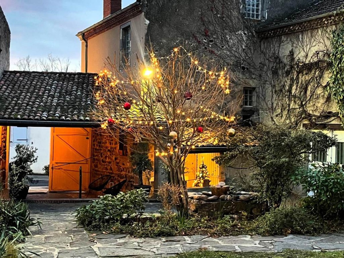 la Cour Carrée - Bonjour Fun