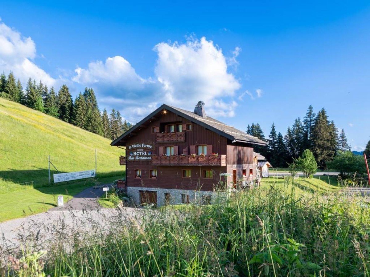 La Vieille Ferme - Bonjour Fun