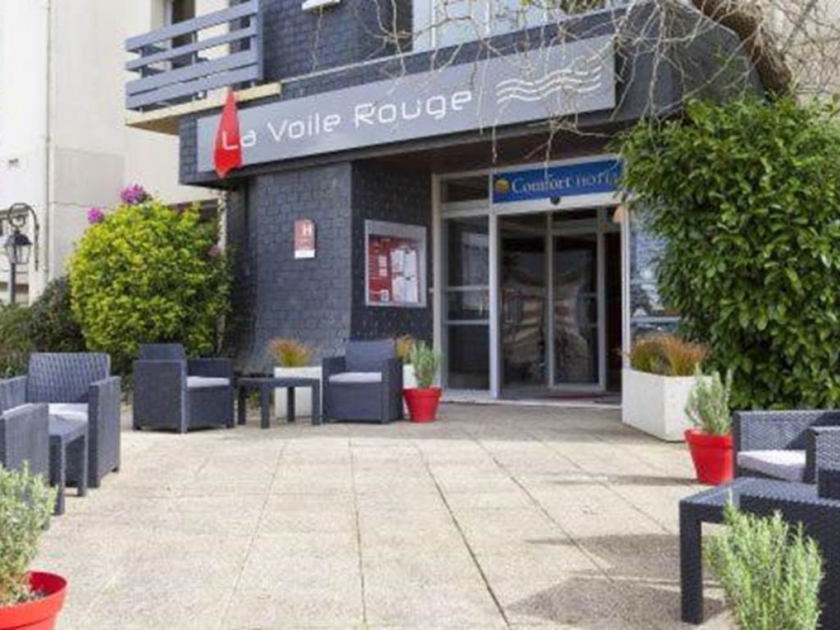 La Voile Rouge - Bonjour Fun