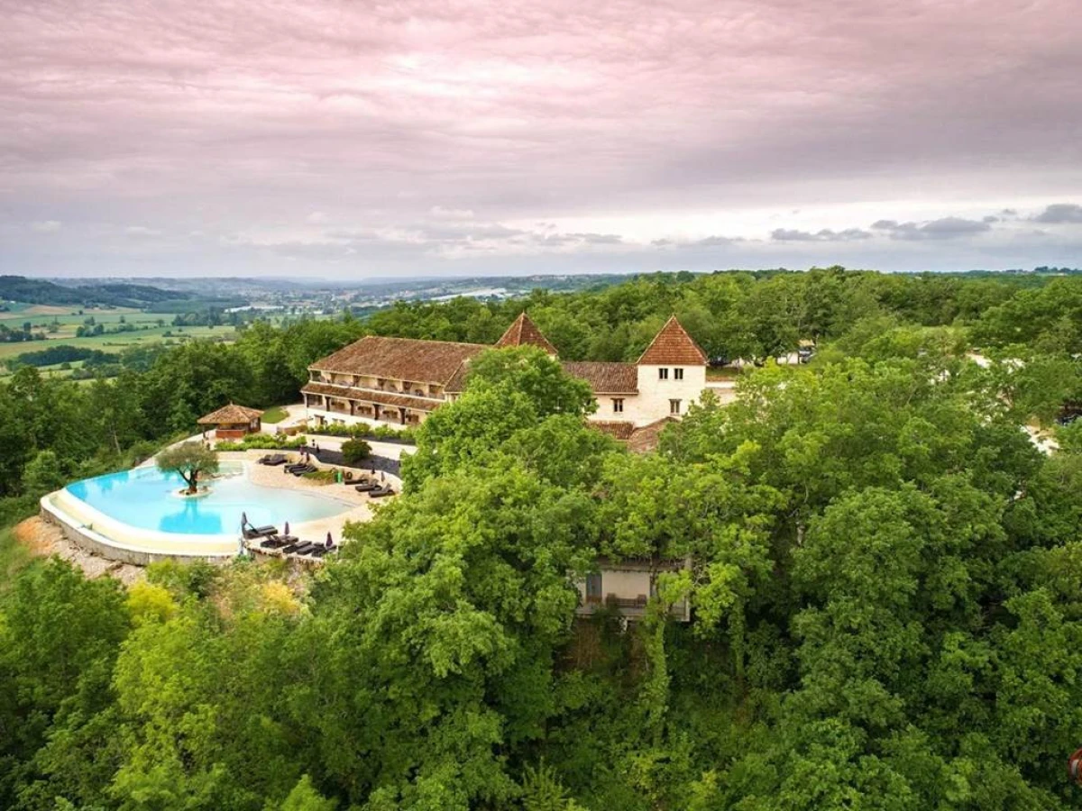 Le Belvédère Hotel et Bien être - Bonjour Fun