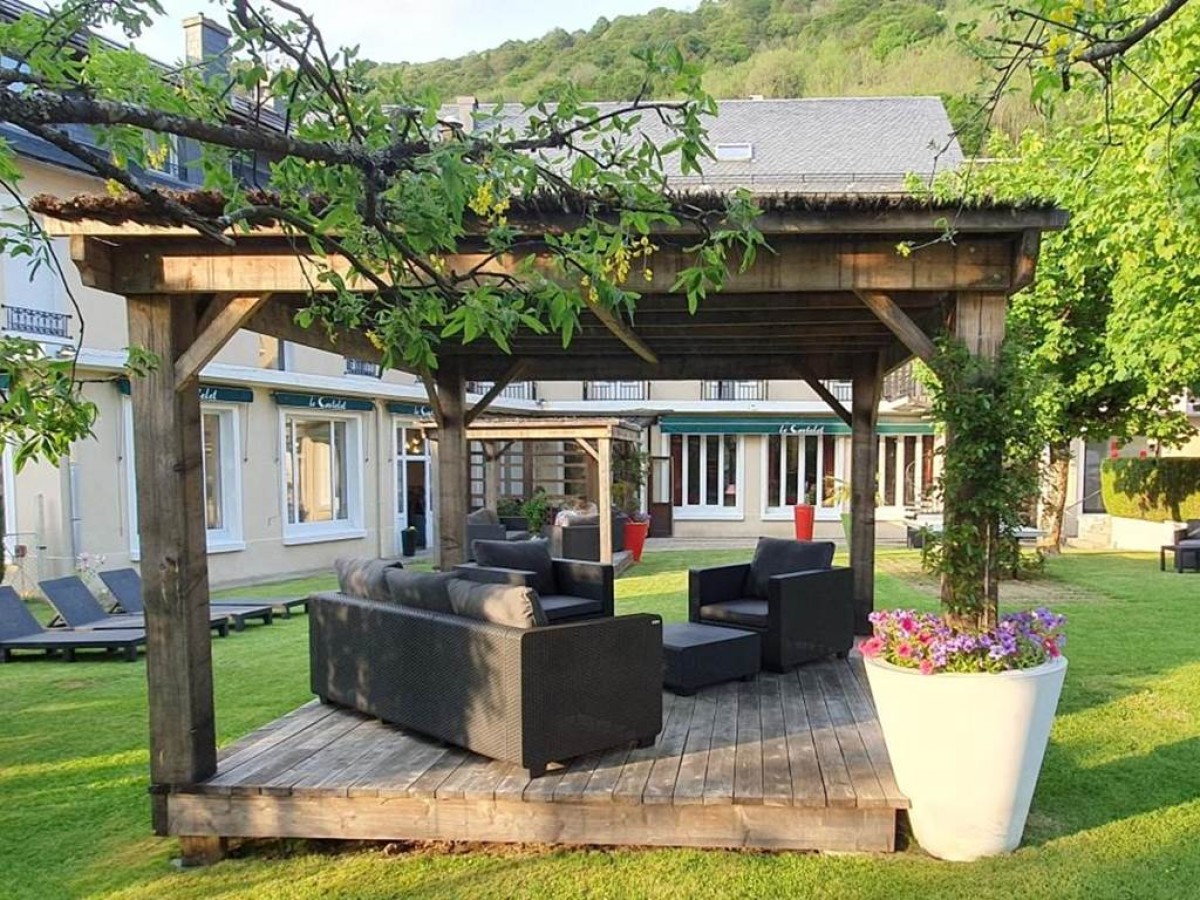 Le Castelet - Bonjour Fun