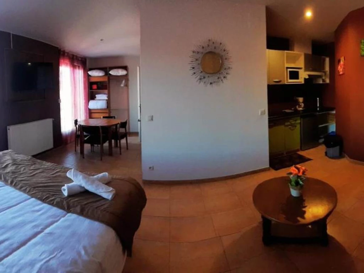 Le Catalan - Hôtel et appartements - Bonjour Fun