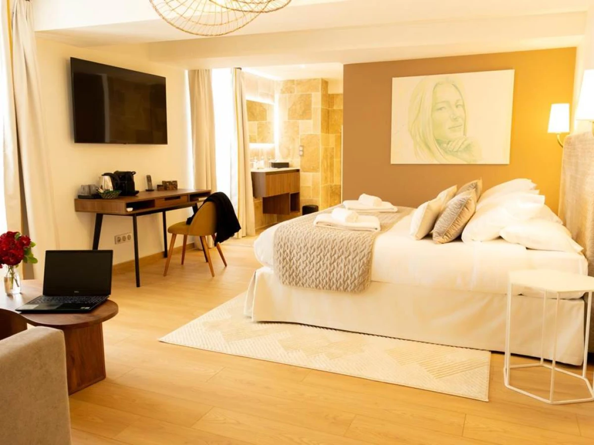 Le Central Boutique Hôtel - Bonjour Fun
