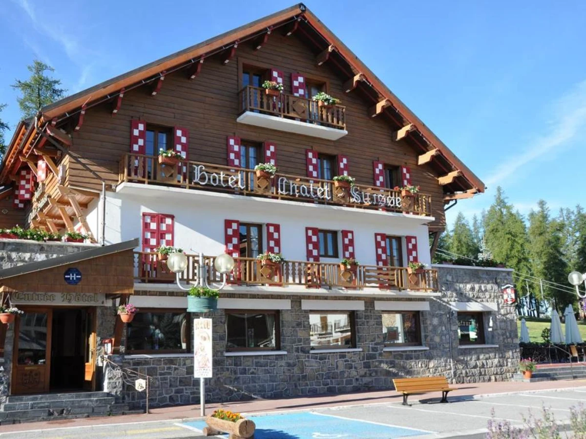 Le Chalet Suisse - Bonjour Fun