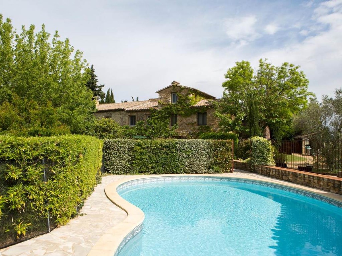 Le Mas Des Aigras - Hôtel & Restaurant de Charme e - Bonjour Fun