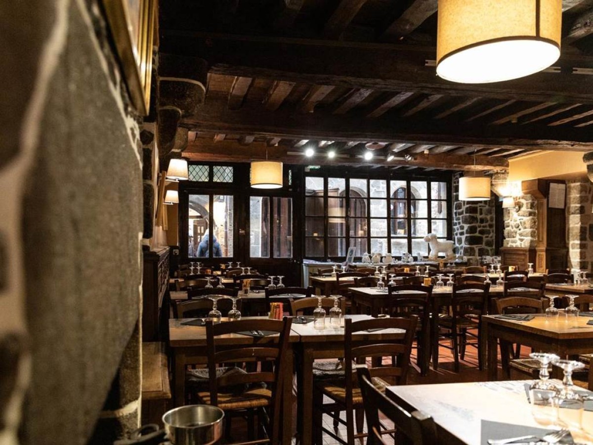 Le Mouton Blanc - Bonjour Fun