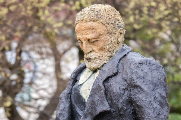 Les personnalités bisontines - De Charles Fourrier à Colette - Bonjour Fun