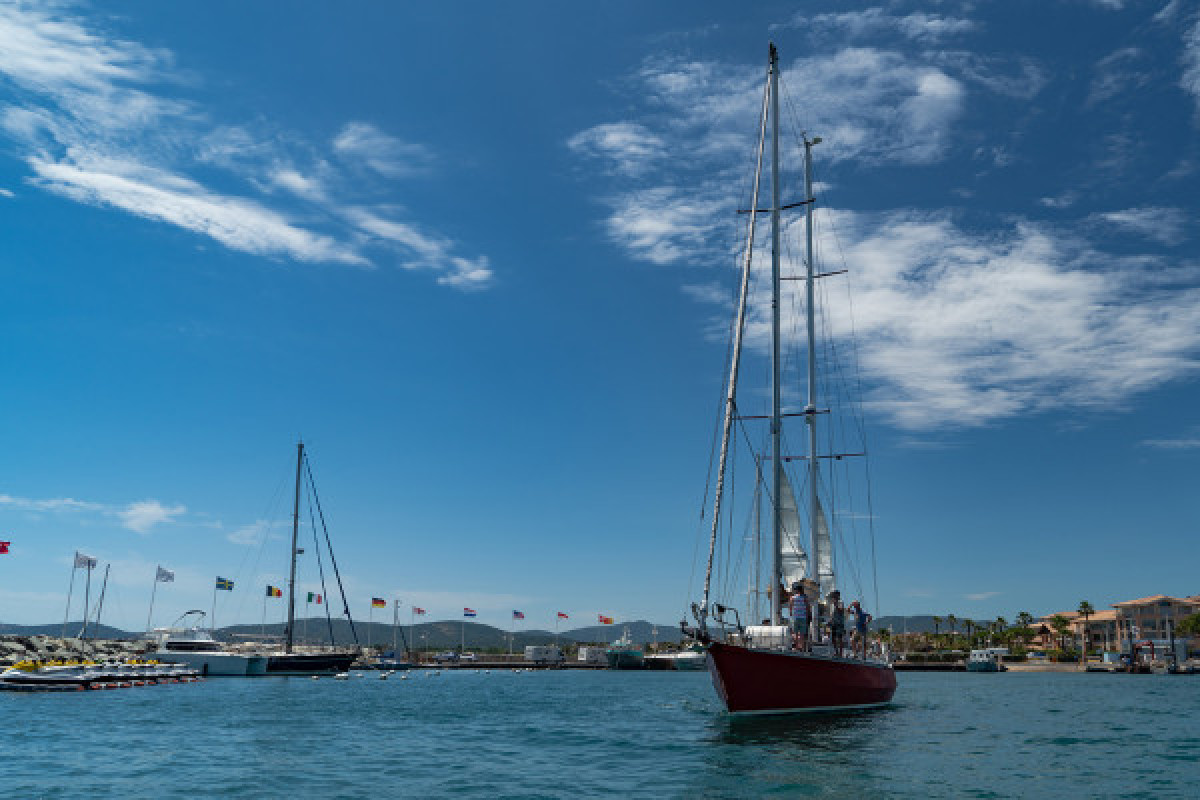 Les voiles de Saint-Tropez - La Brigante - Bonjour Fun