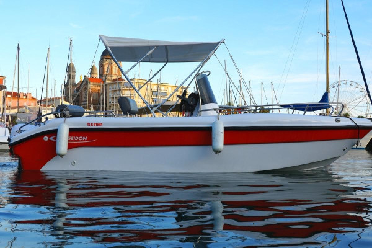 Location bateau sans permis à Saint Raphaël -7 personnes - Bonjour Fun