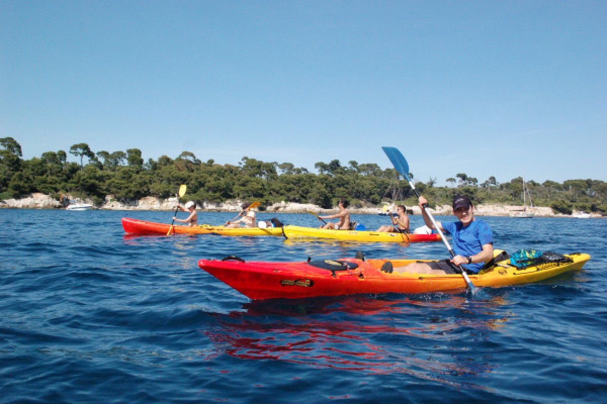 Location de kayak de mer  - Îles de Lérins - Cannes - Bonjour Fun