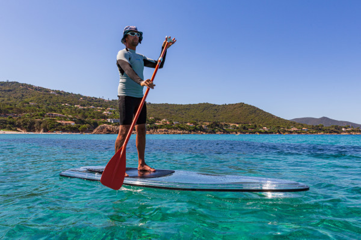 Location de paddle transparent sur la plage du Ruppione - Bonjour Fun