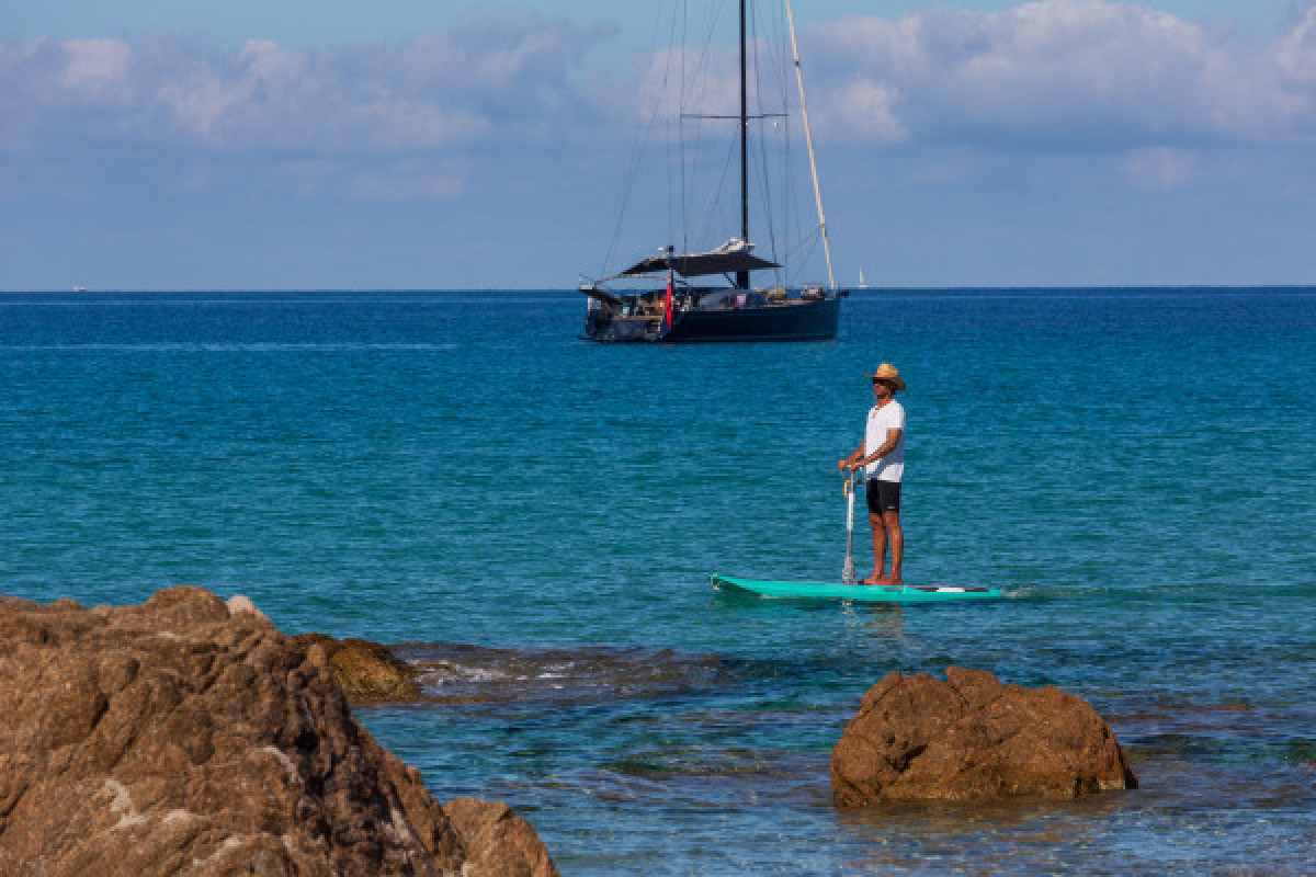 Location trottinette aquatique sur la plage du Ruppione - Bonjour Fun