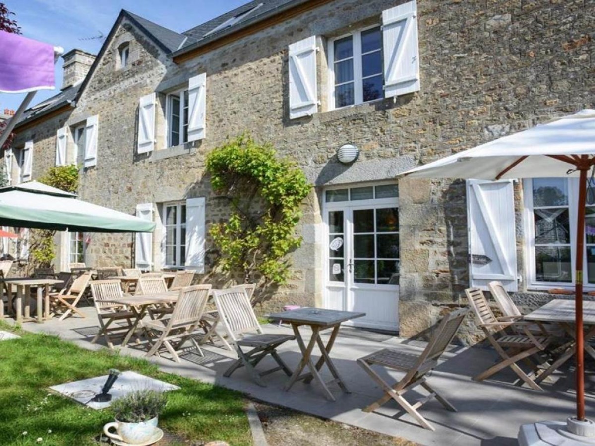 Logis Auberge de Carolles - Bonjour Fun