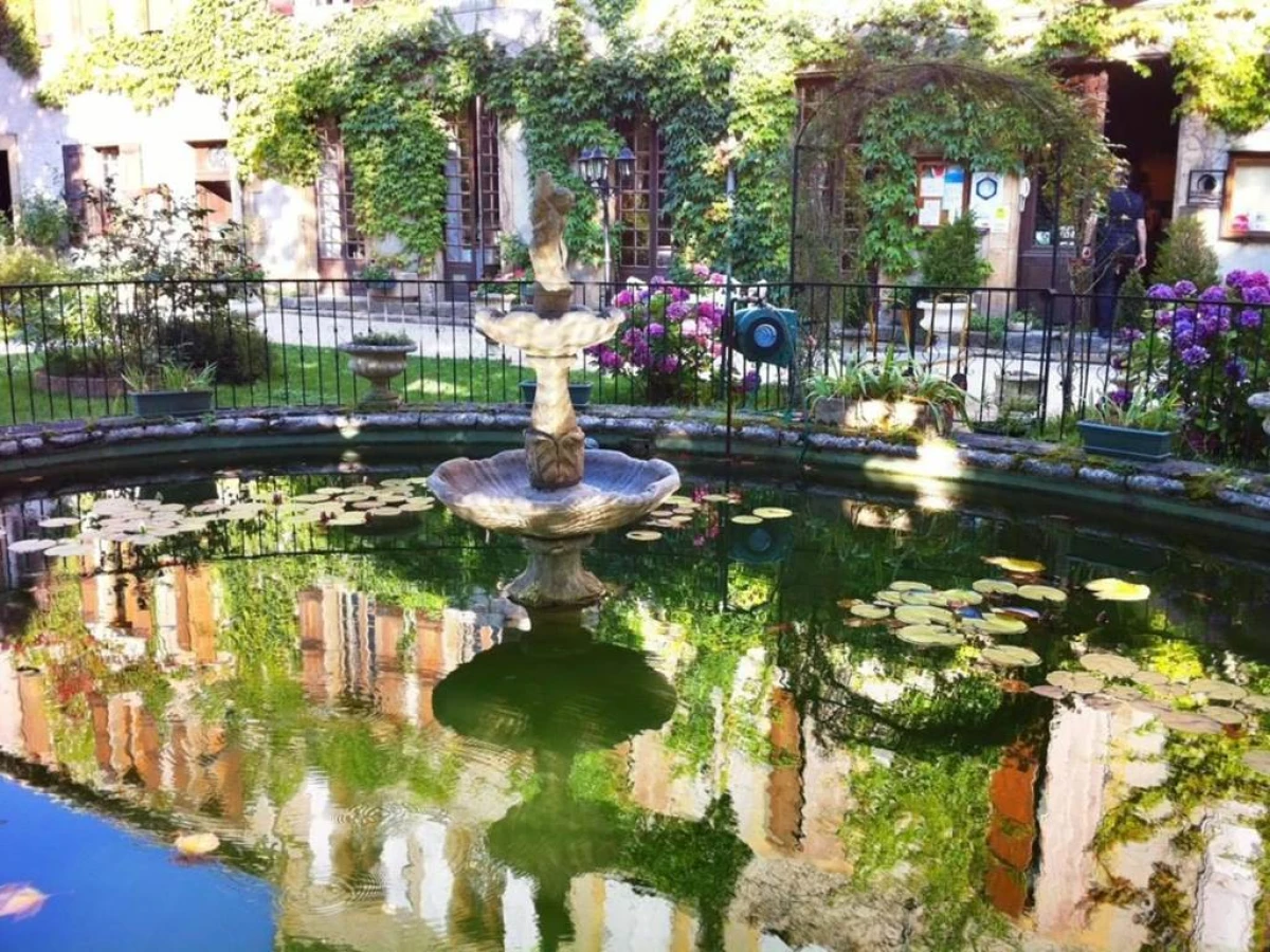 Logis Hostellerie Du Grand Duc hôtel restaurant - Bonjour Fun
