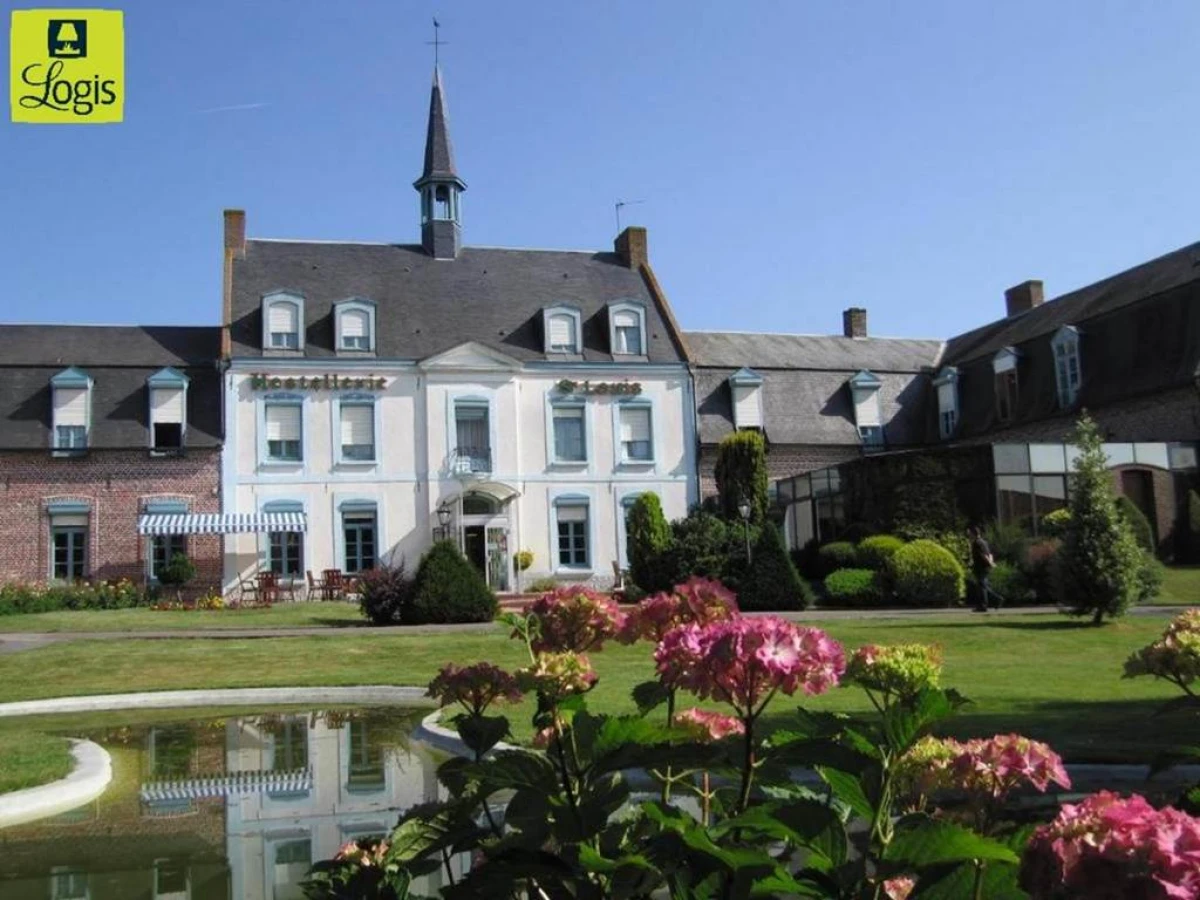 Logis - Hostellerie Saint-Louis & Restaurant Pauze - Bonjour Fun