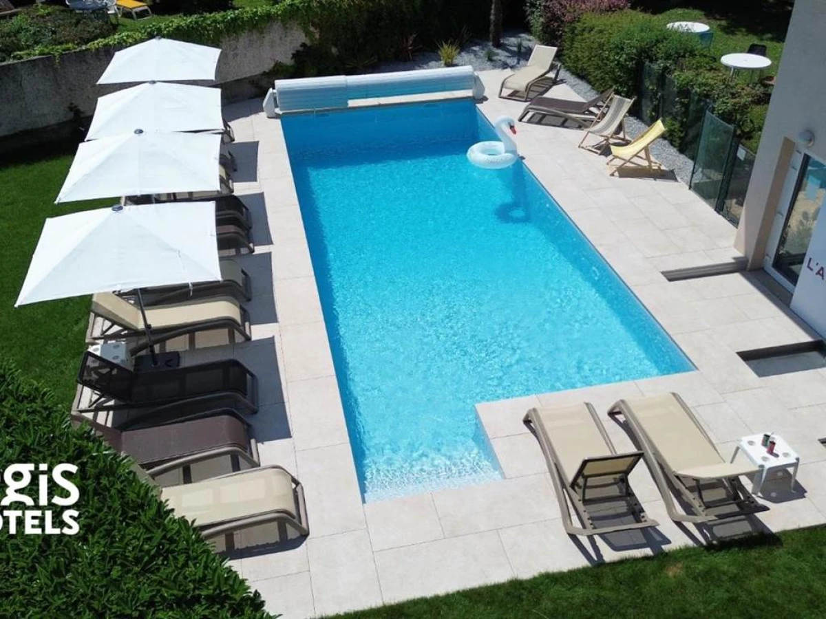 Logis Hotel Arc En Ciel - Bonjour Fun