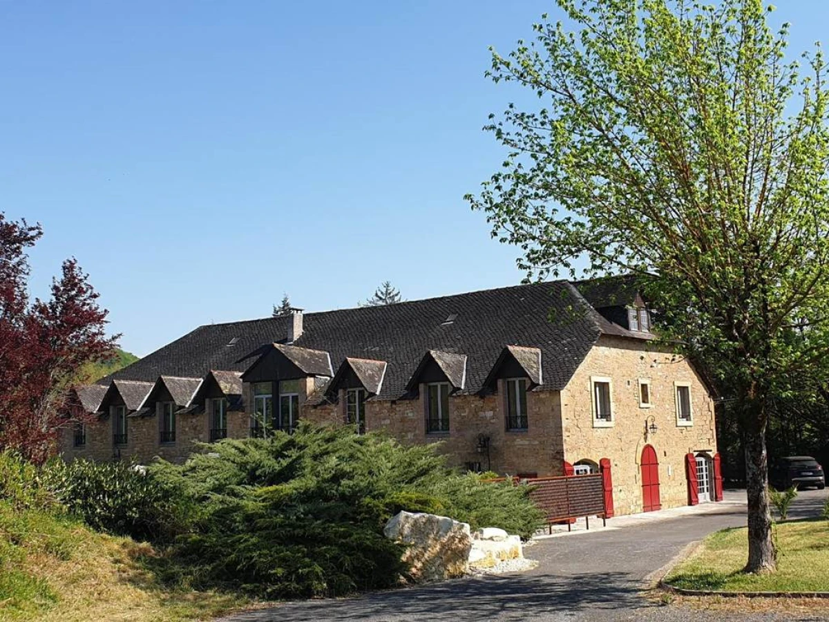 Logis Hôtel Auberge de Cartassac - Bonjour Fun