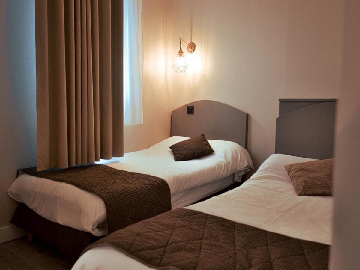 Logis Hôtel - Auberge du Pastel - Hôtel 3 étoiles  - Bonjour Fun