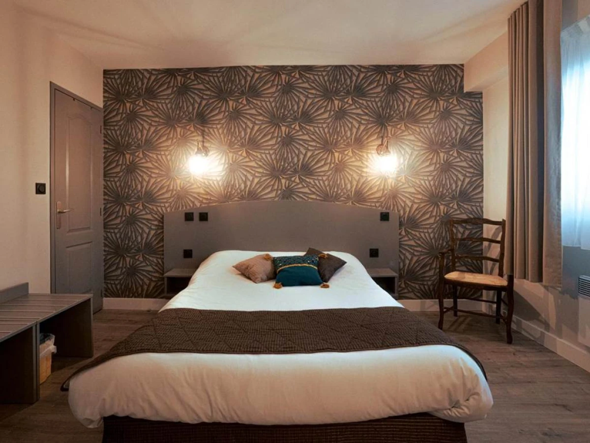 Logis Hôtel - Auberge du Pastel - Hôtel 3 étoiles  - Bonjour Fun