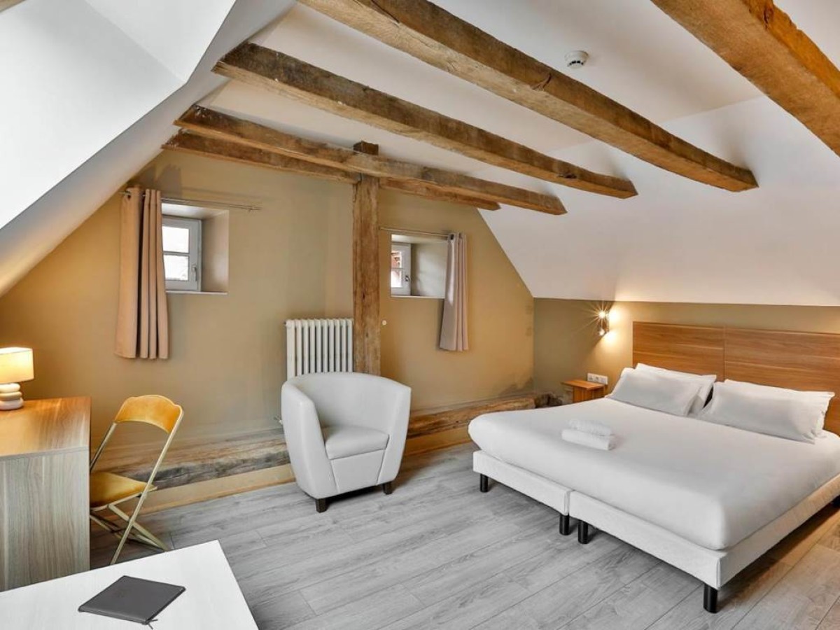 Logis Hotel Auberge Dupuytren - Bonjour Fun