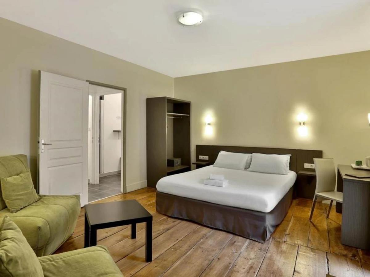 Logis Hotel Auberge Dupuytren - Bonjour Fun