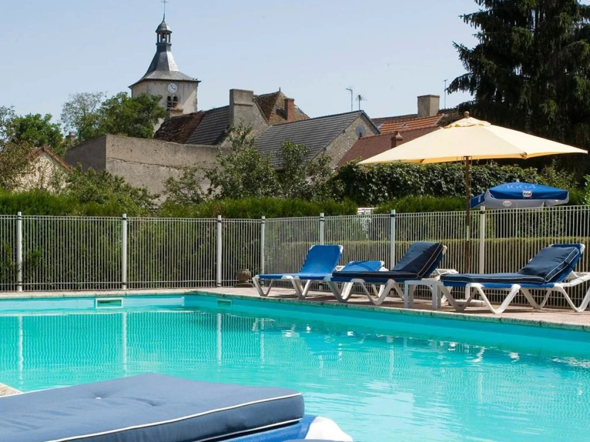 Logis Hôtel du Pont Neuf - Bonjour Fun