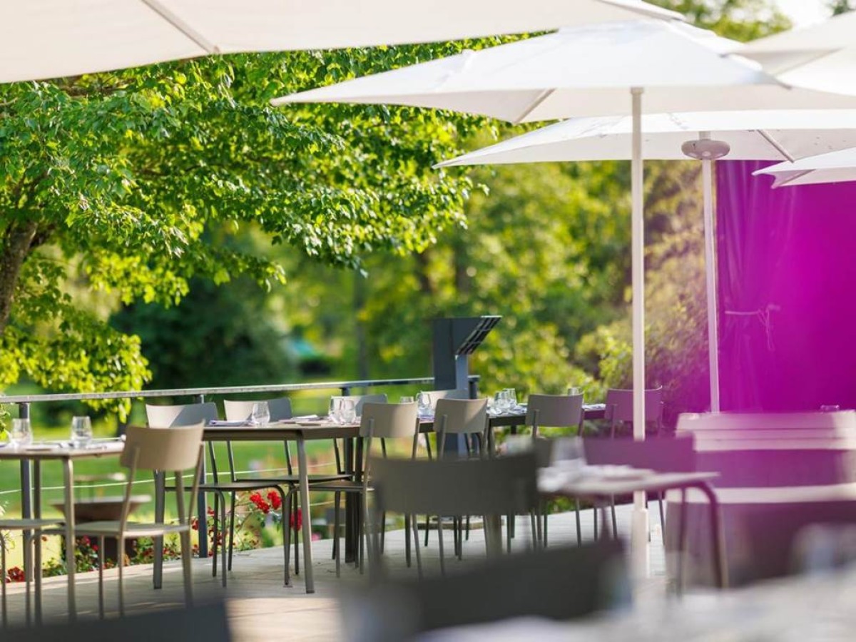 Logis Hôtel Golf Le Domaine Du Val De Sorne - Bonjour Fun