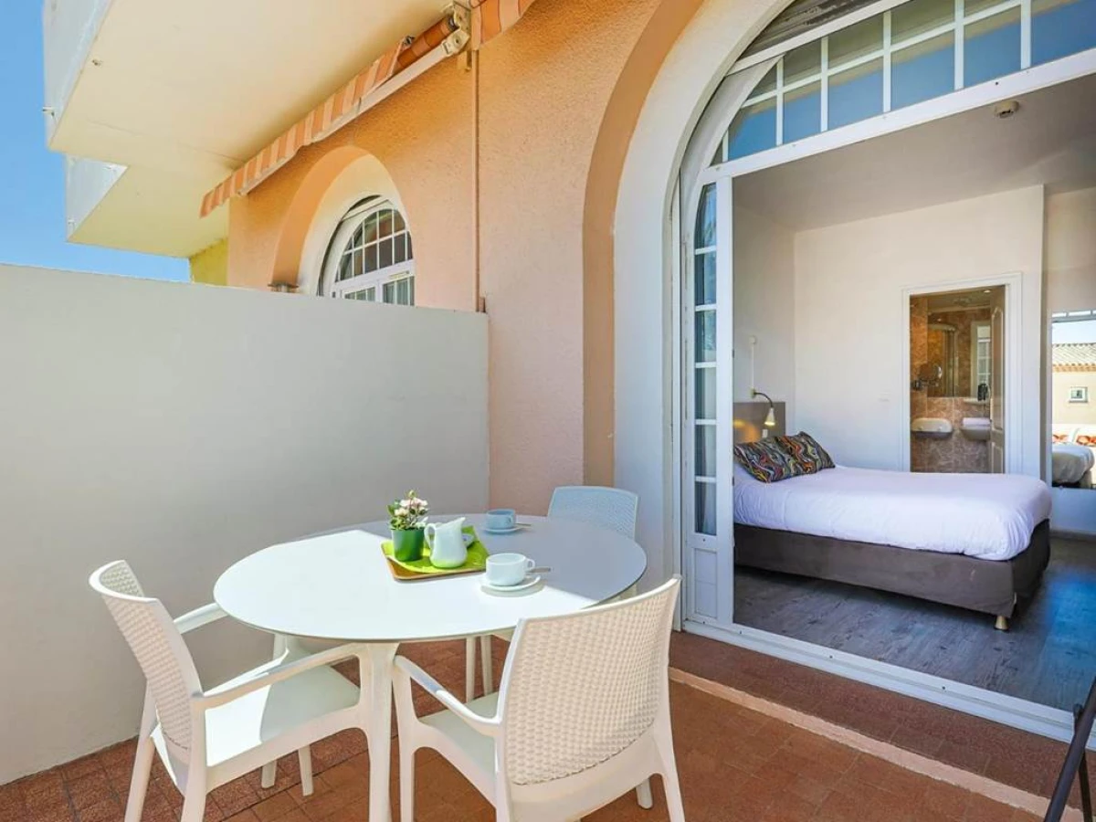 Logis Hotel l'Esterella - Bonjour Fun