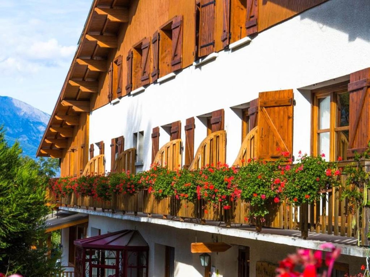 Logis Hôtel Les Peupliers - Bonjour Fun