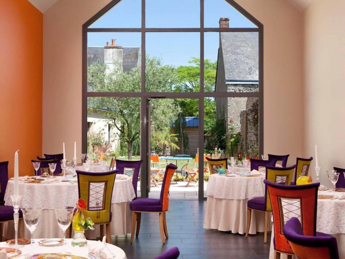 Logis hôtel Ô en Couleur - Bonjour Fun