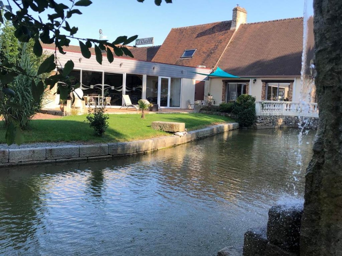 Logis Hotel Oasis - Bonjour Fun