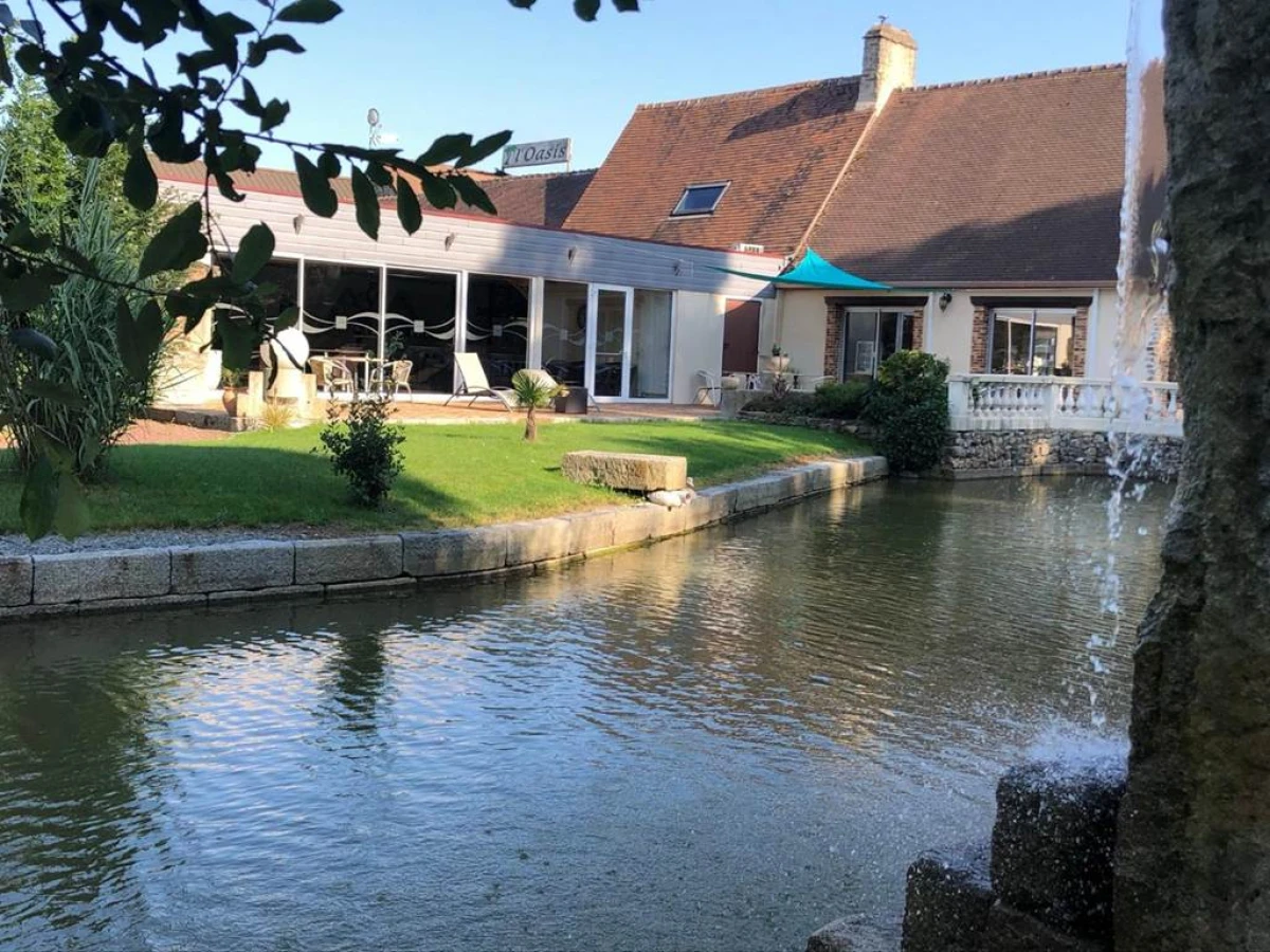 Logis Hotel Oasis - Bonjour Fun