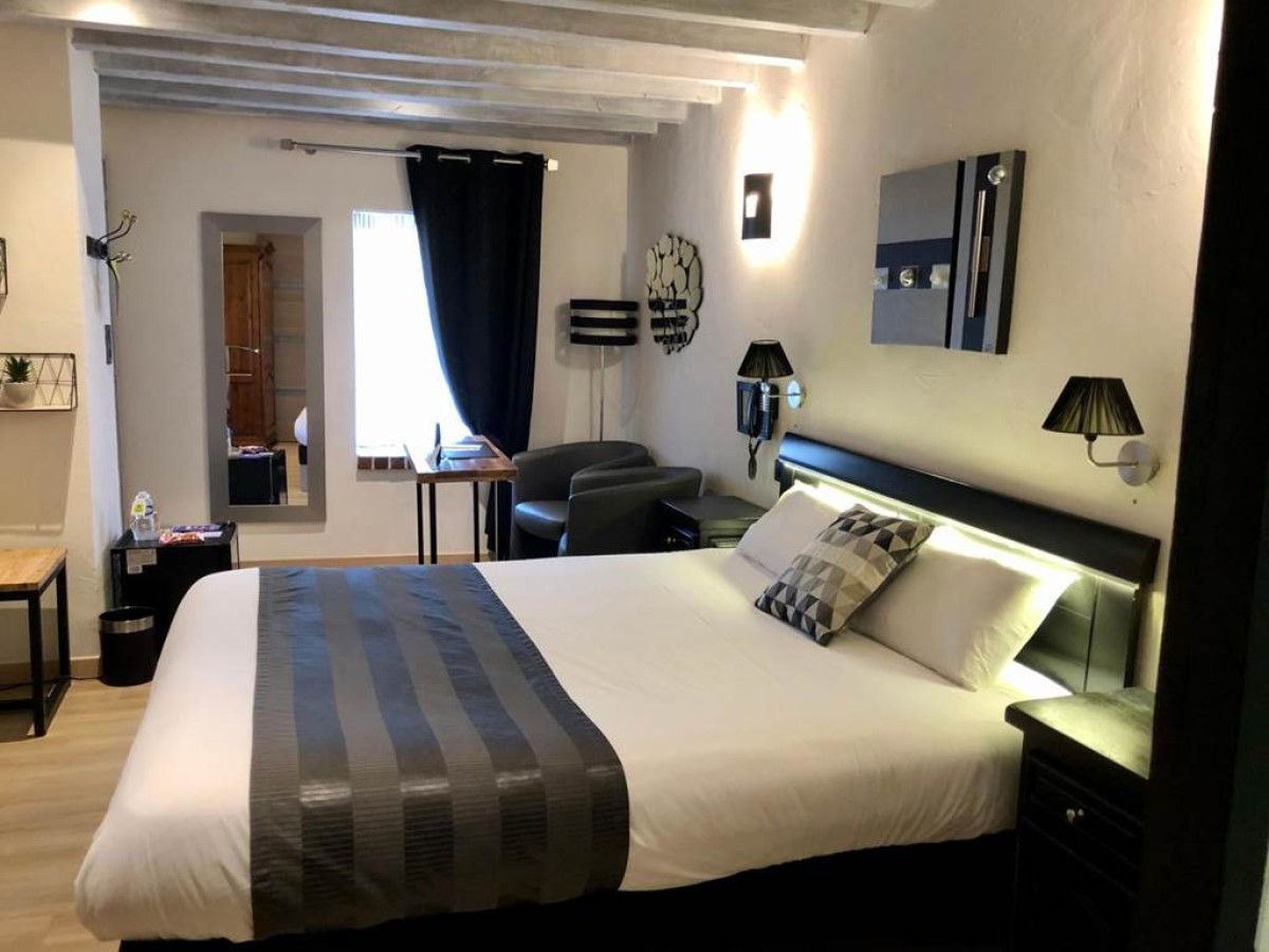 Logis Hotel Oasis - Bonjour Fun