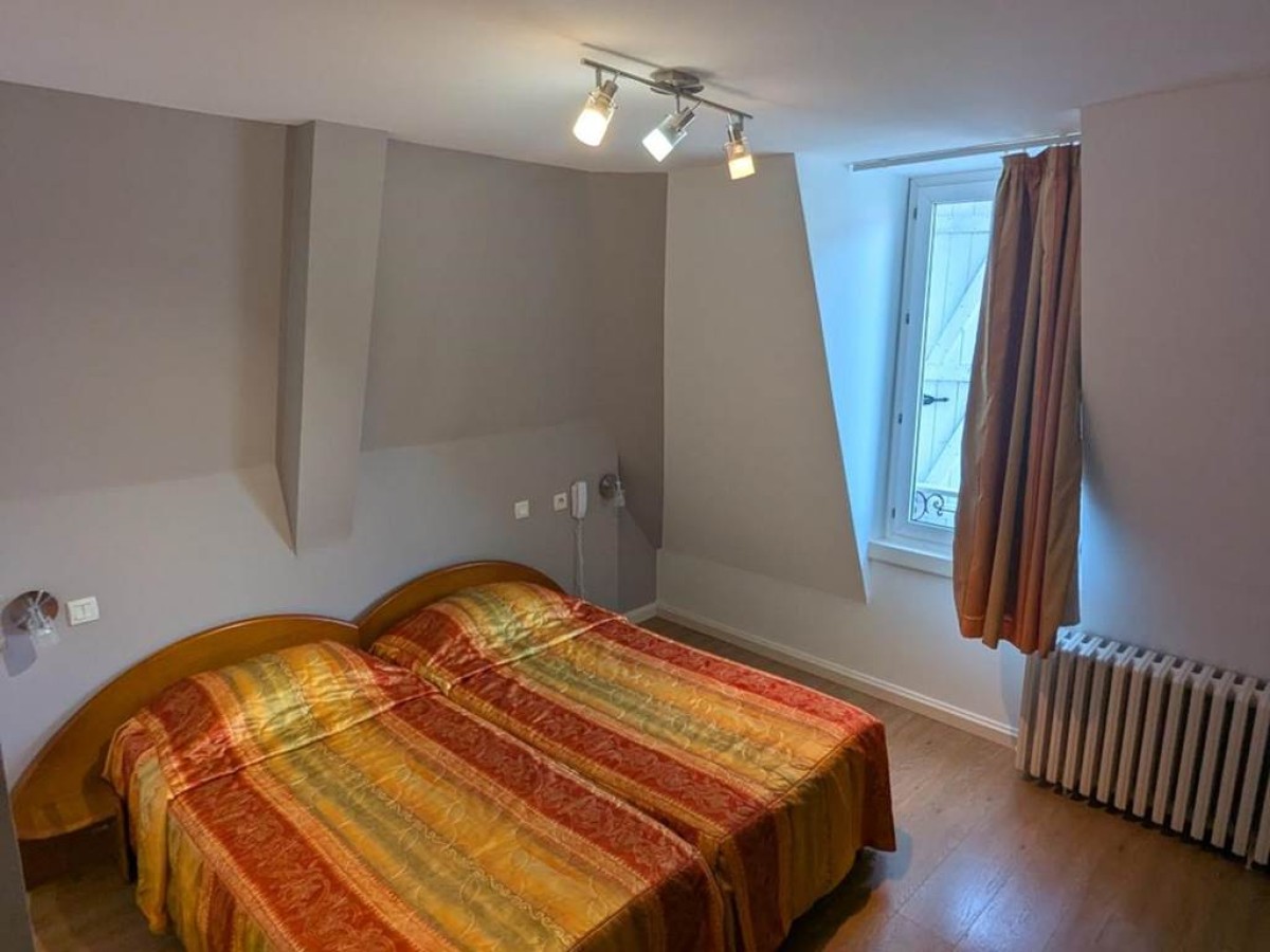 Logis Hôtel Regina - Bonjour Fun