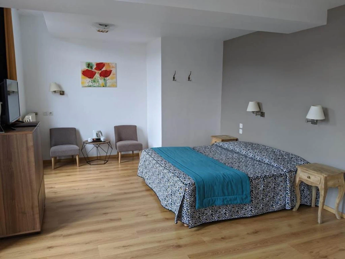 Logis Hôtel Regina - Bonjour Fun